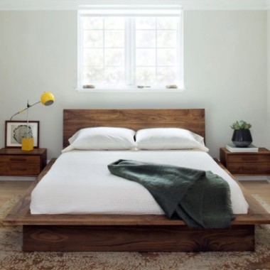 Кровати из дерева