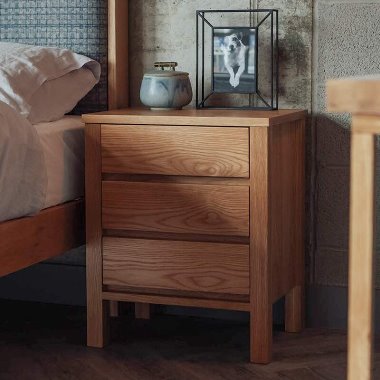 Тумбы из дерева